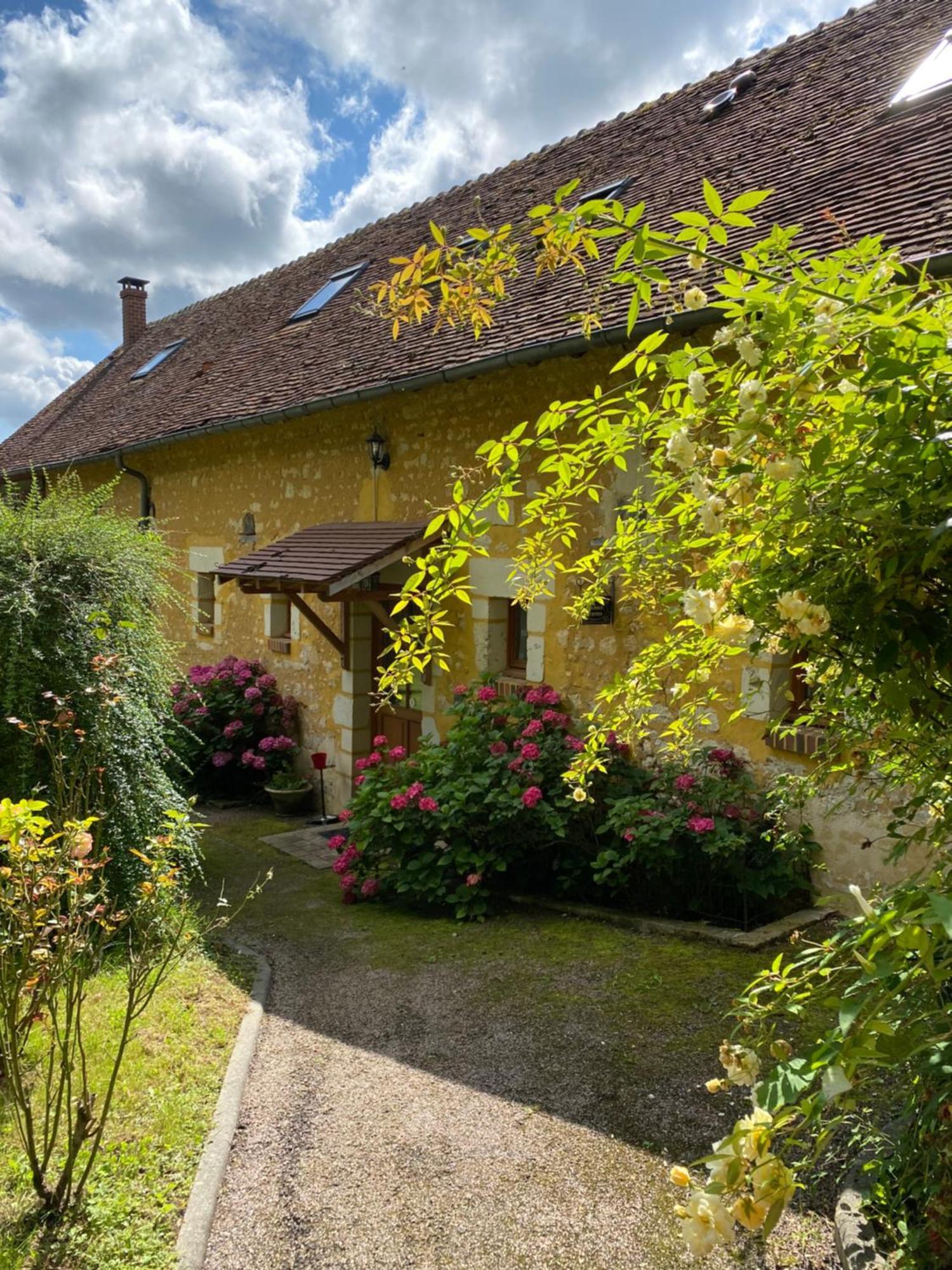 Chambre D'Hotes Du Domaine De La Haute Poignandiere Saint-Germain-de-la-Coudre エクステリア 写真