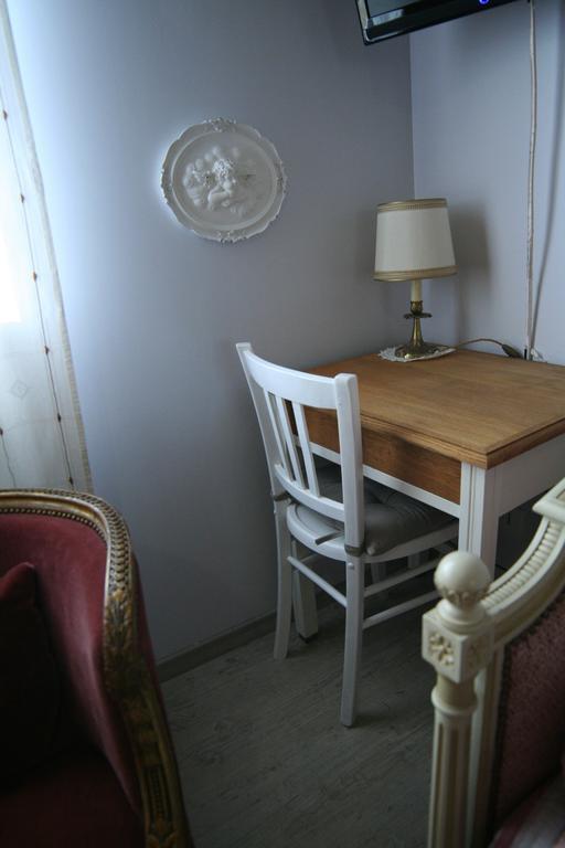 Chambre D'Hotes Du Domaine De La Haute Poignandiere Saint-Germain-de-la-Coudre 部屋 写真