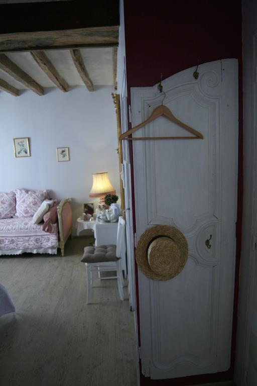 Chambre D'Hotes Du Domaine De La Haute Poignandiere Saint-Germain-de-la-Coudre 部屋 写真